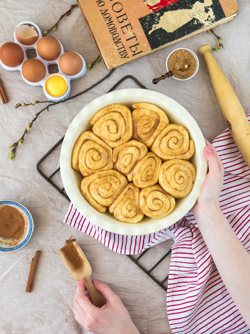 Warm Cinnamon Rolls with Cream Cheese Frosting